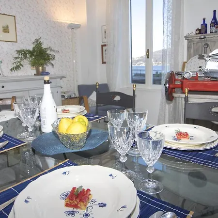 Apartment Sleeps 6 Pool *